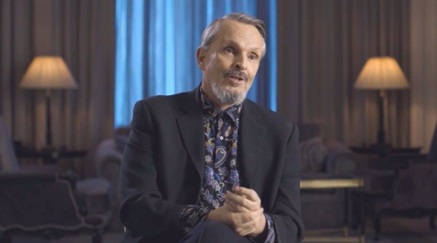 Miguel Bosé desvela quién fue su primer amor