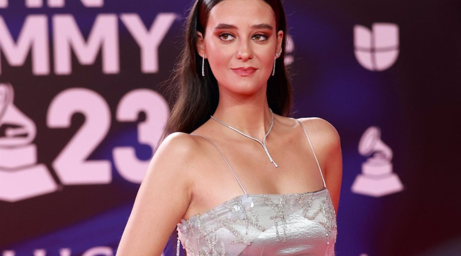 Victoria Federica llama la atención en la alfombra roja de los Latin Grammy 2023