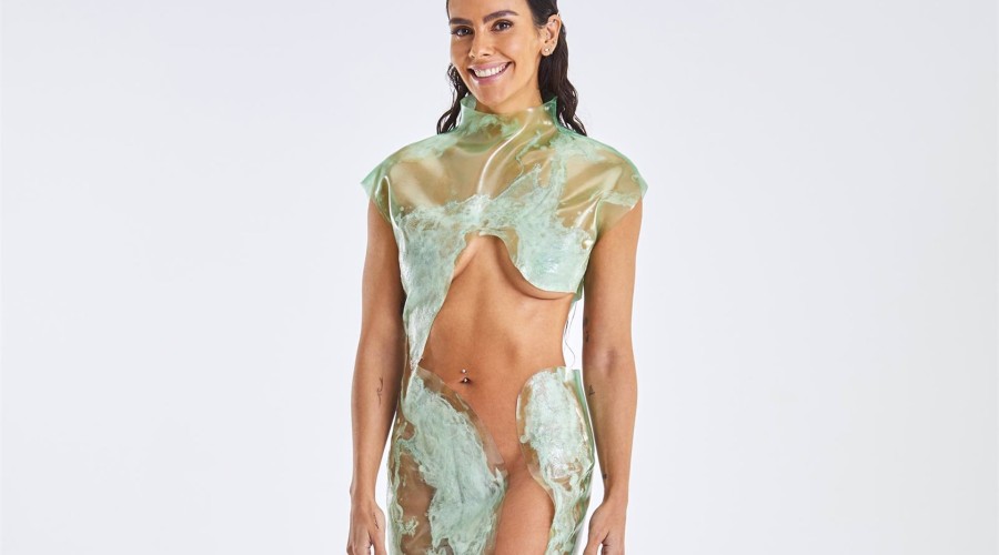 Cristina Pedroche sorprende un año más en las Campanadas: un vestido sostenible en homenaje al agua