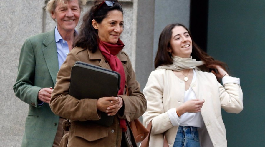Ernesto de Hannover y Claudia Stilianopoulos comparten el tiempo con sus hijos