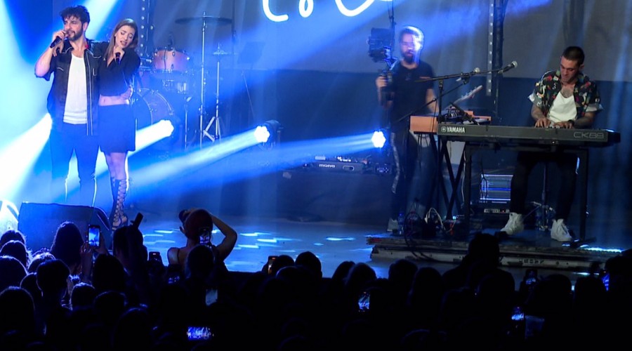 Ana Guerra sorprende a los fans de Fran Perea y Víctor Elías en el arranque de su gira aniversario