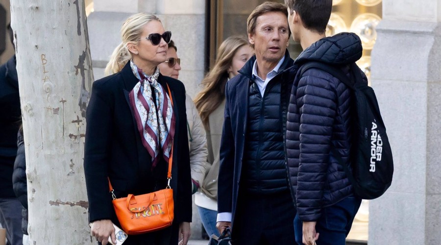 Valeria Mazza y Alejandro Gravier, jornada de compras en Madrid junto a su hijo