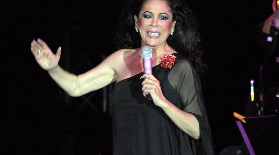 Así fue el último concierto de Isabel Pantoja en Zaragoza